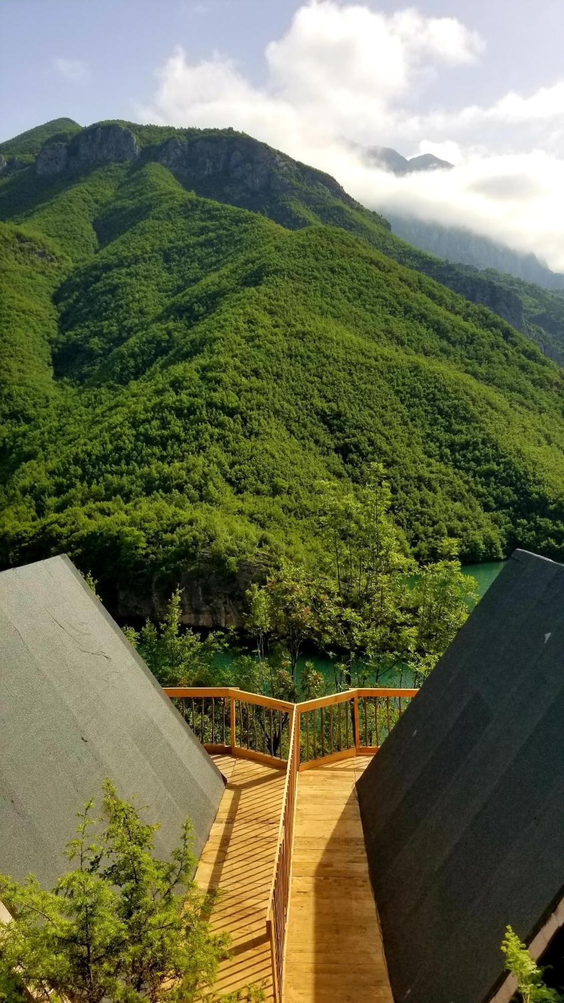 Twin Villas Komani Lake Dış mekan fotoğraf